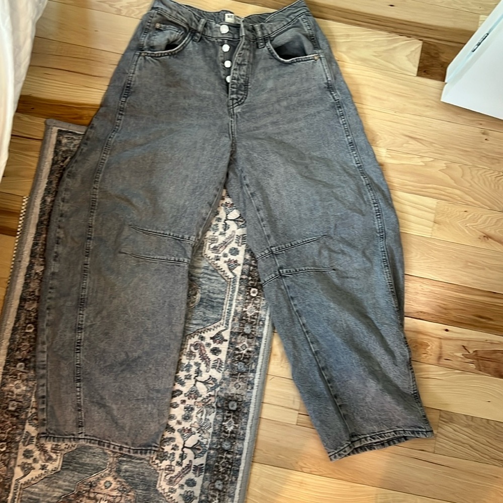 Free People We The Free Good Luck Mid Rise Barrel Jeans Falcon Grey Sz 25